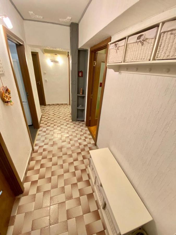 Downtown Apartment Krajowa Zewnętrze zdjęcie