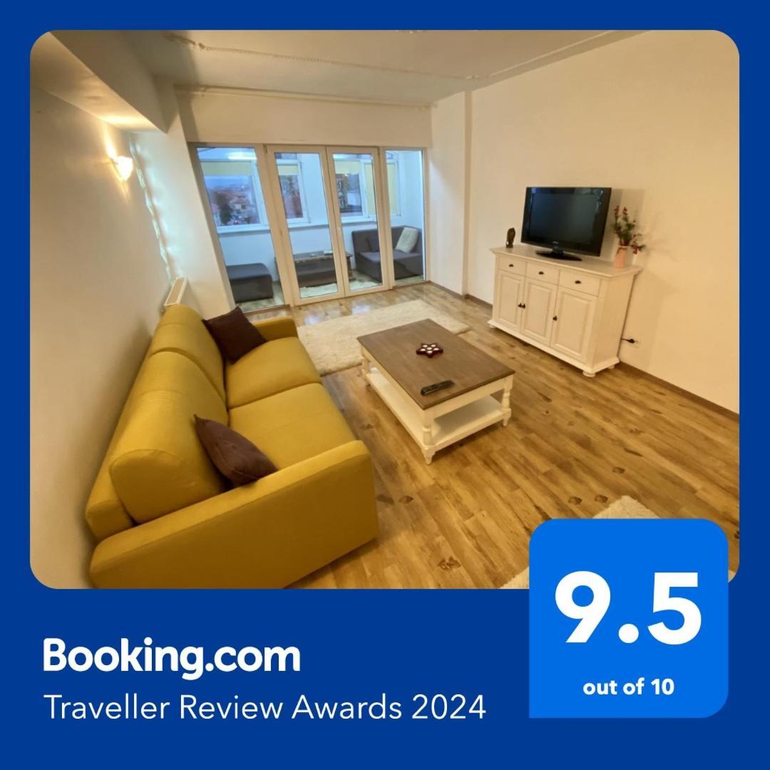 Downtown Apartment Krajowa Zewnętrze zdjęcie